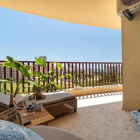 Sea Breeze Apartment
