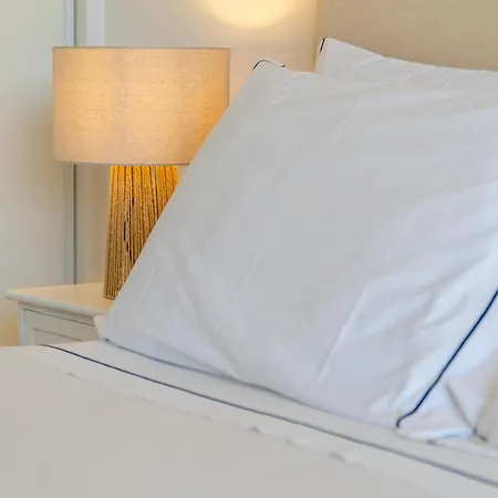 Sea Breeze Apartment